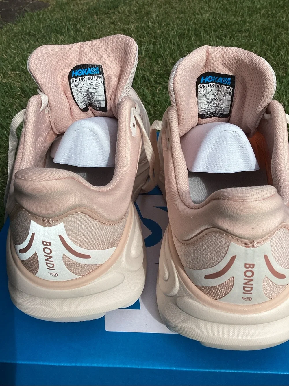 New Hoka Bondi 9.5B